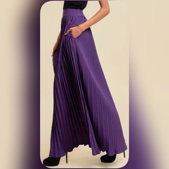 Dresses & Skirts - 🆕Purple Pleated Maxi Skirt With Buttons And Pockets